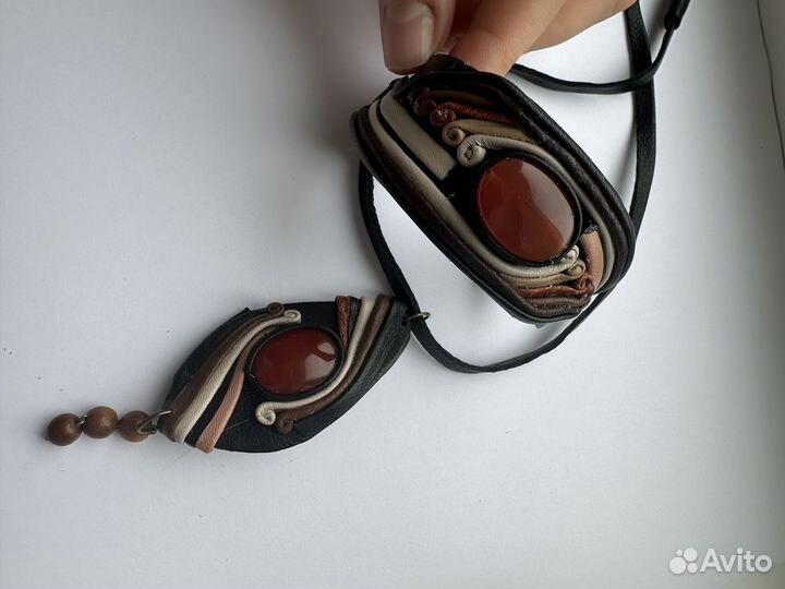 Колье и браслет из натуральной кожи