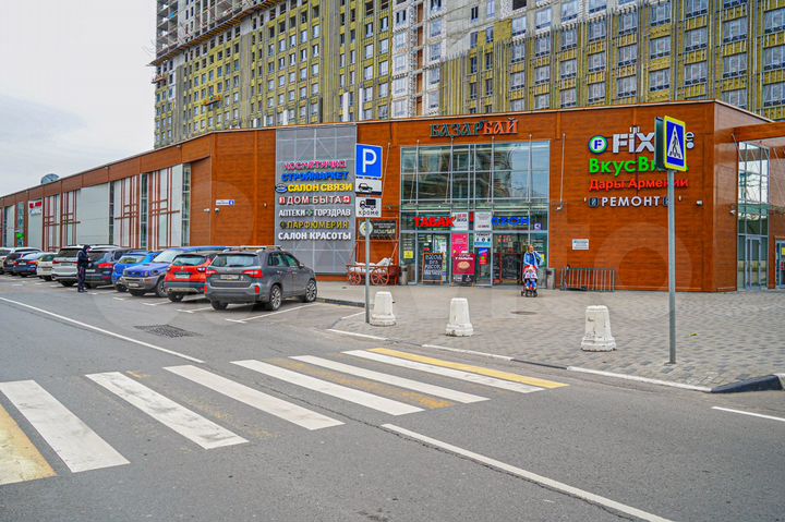 Торговая площадь в плотно населённом районе, 15 м²