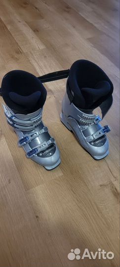Горнолыжные ботинки