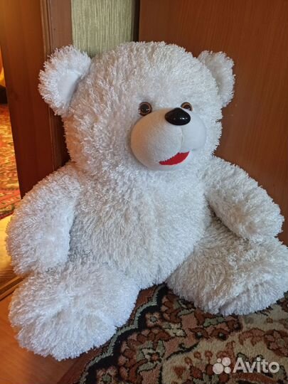 Плюшевый медведь