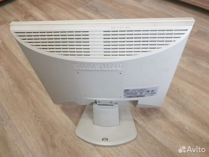 Монитор samsung 17 дюйм