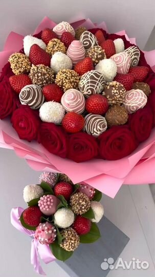 Съедобные букеты из клубники и шоколада
