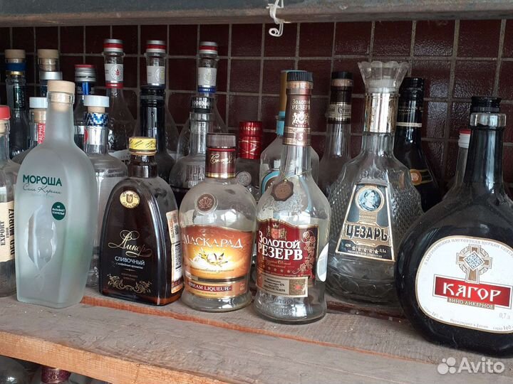 Бутылка стеклянная