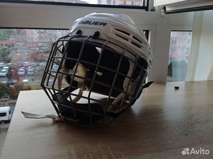 Шлем хоккейный bauer взрослый