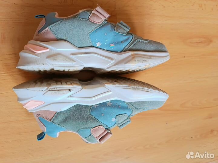 Кроссовки котофей размер 33 софтшел