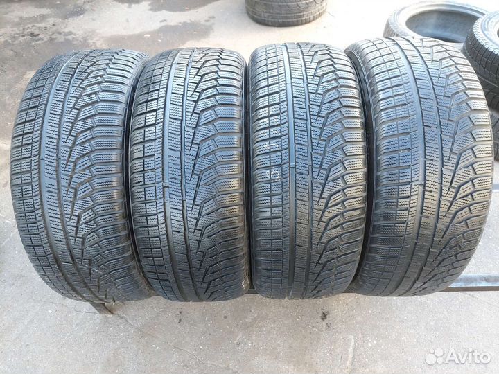 Hankook Winter I'Cept Evo2 W320 235/55 R17 103V