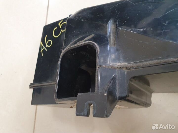 Сабвуфер Audi A6 C5 AGL 1998