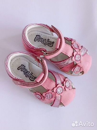 Сандалии для девочки 20 размер