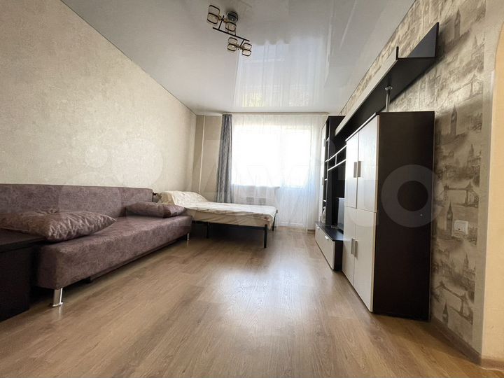 1-к. квартира, 45 м², 13/18 эт.