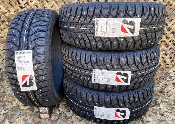 Bridgestone Ice Cruiser 7000S 205/50 R17 93T