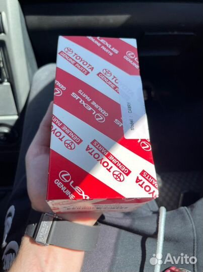 Тормозные колодки на Camry v70