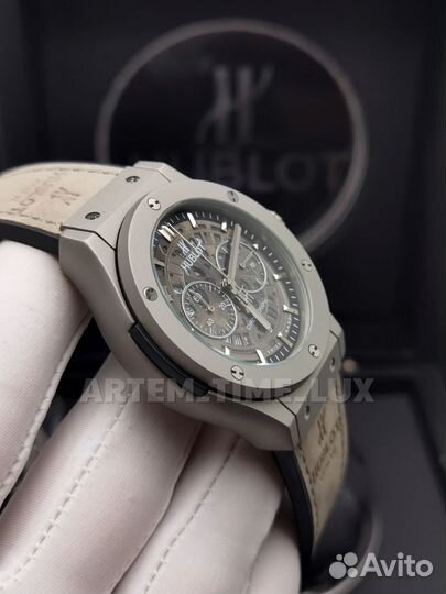 Мужские часы Hublot кварцевый