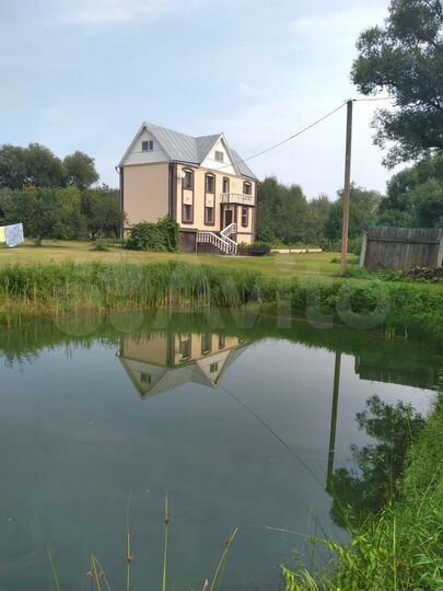 Дом 219 м² на участке 60 сот.