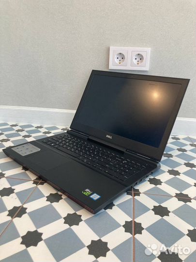 Dell 15 7000 Gaming