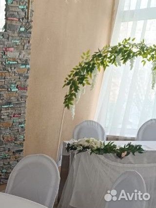 Цветы для президиума свадебного