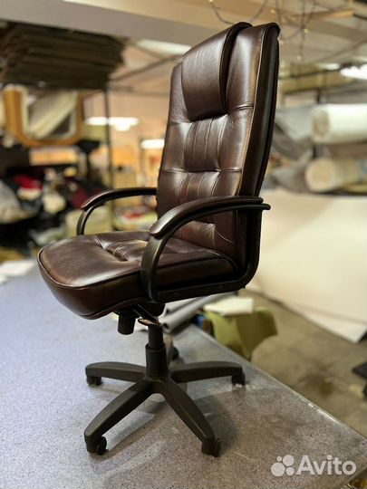 Компьютерное кресло