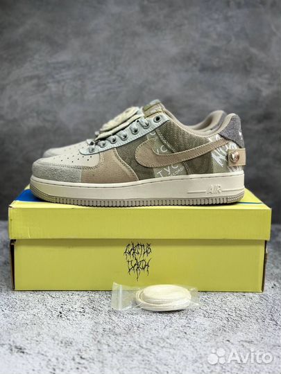 Кроссовки Nike Air Force 1