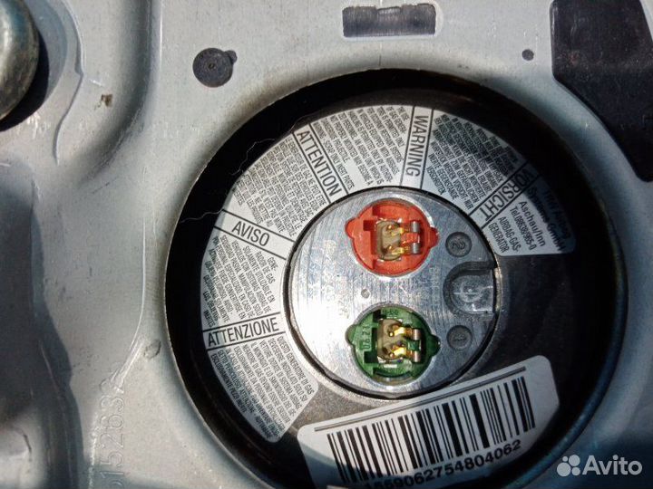 Подушка безопасности в руль Audi A6 Allroad 4F C6