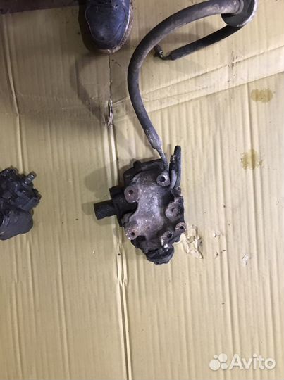 Рулевой редуктор Mersedes w202