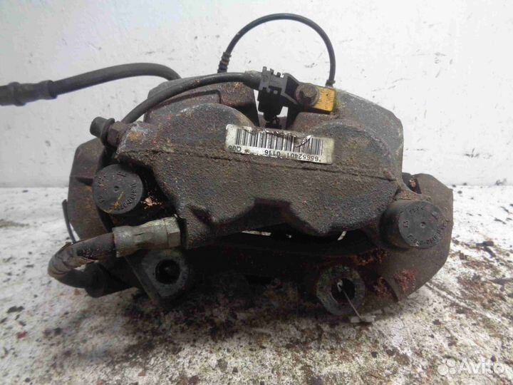 Суппорт передний правый Mercedes M-klasse W164