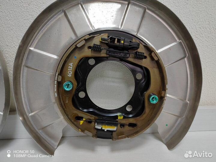 Стояночный тормоз в сборе Hyundai Genesis 2 G90