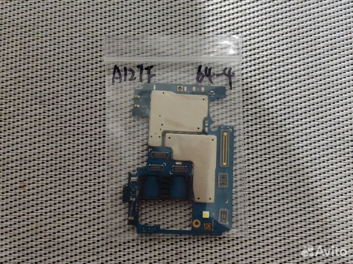 Samsung Galaxy A12, 4/64 ГБ