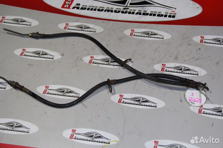 Тормозной шланг перед c Toyota Sienta NCP81G 1NZ-F