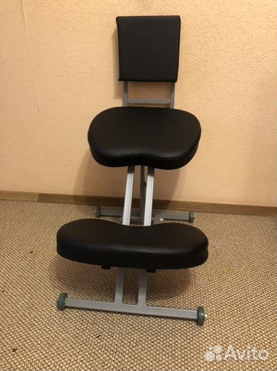 Коленный стул со спинкой