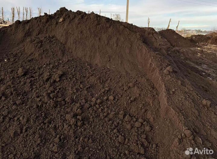 Плодородный грунт Земля самосвалом 30 тонн