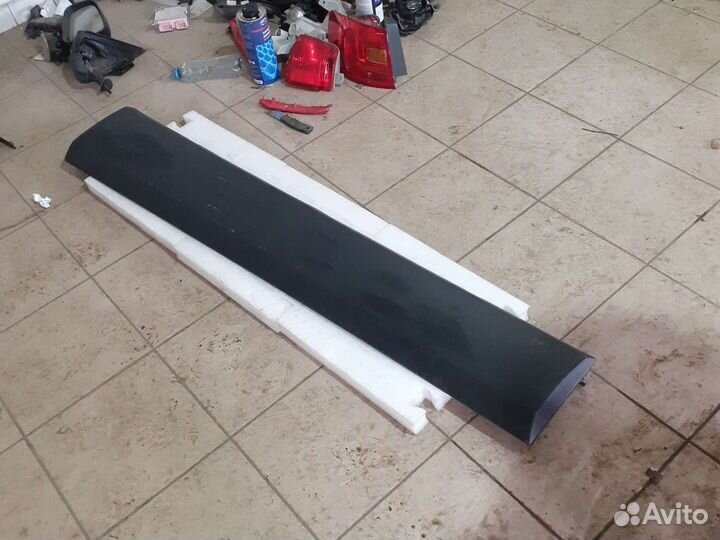 Накладка двери левый Ford Transit 7