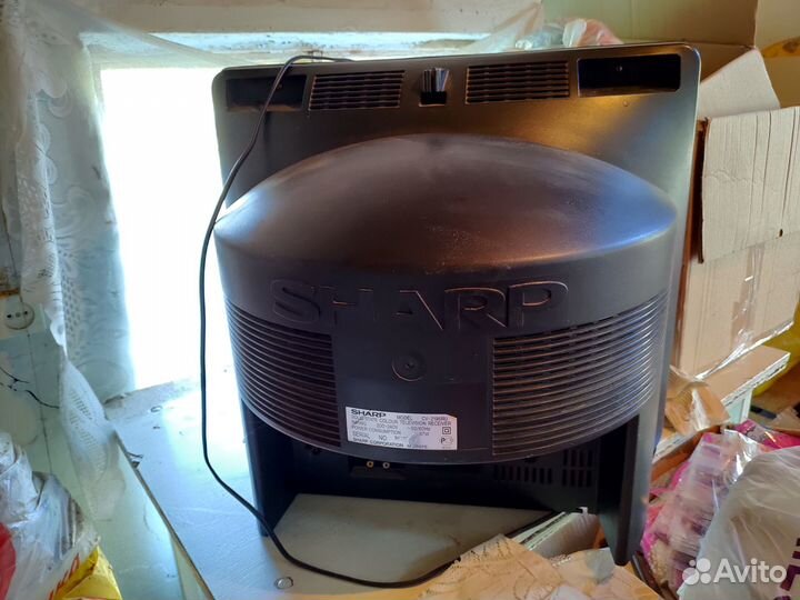 Цветной телевизор Sharp CV-2195RU
