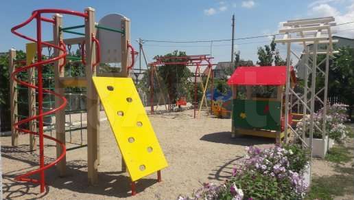 Дом 35 м² на участке 12,5 сот.