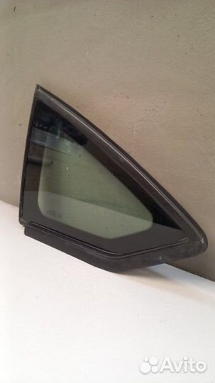 Форточка задняя левая Citroen C4 хэтчбек 2010