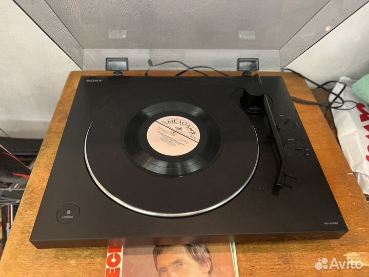 Проигрыватель винила sony