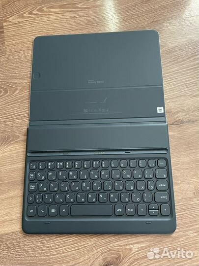 Клавиатура-чехол для планшета Samsung
