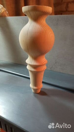 Деревянная ножка для мебели. Мебельная опора