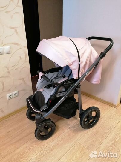 Коляска Legasy Laura 3в1 Эко-кожа