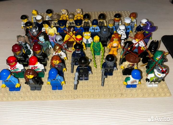 Lego минифигурки серий City, Ninjago, Movie и др