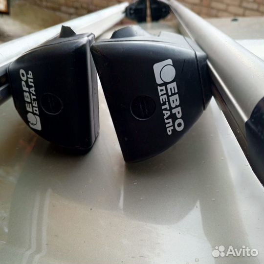 Багажник на крышу автомобиля