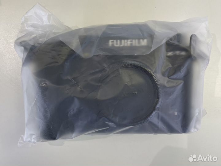 Fujifilm XT4 body