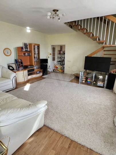 4-к. квартира, 145 м², 5/6 эт.