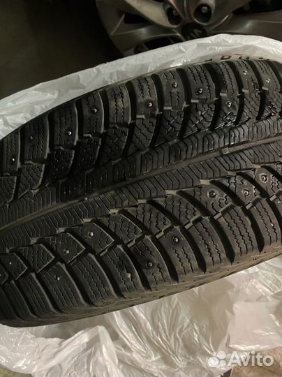 Matador MP 30 Sibir Ice 2 215/55 R17