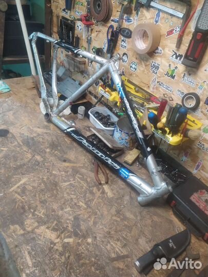 Рама jamis dakota