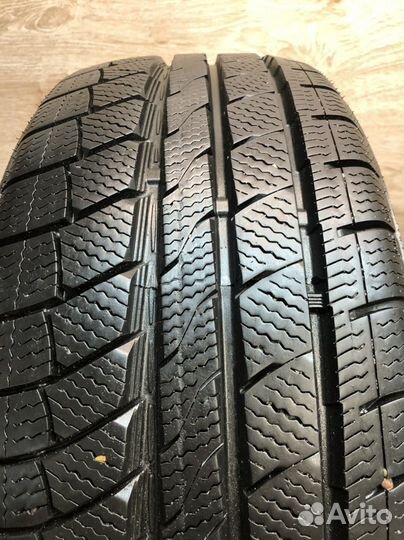 Davanti Wintoura+ 215/45 R16 90H