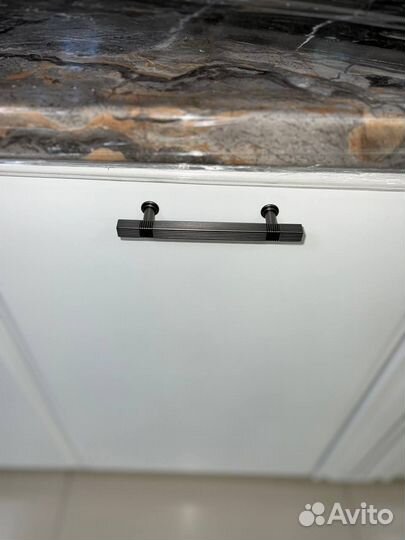 Кухонный гарнитур белый 5.0м размером