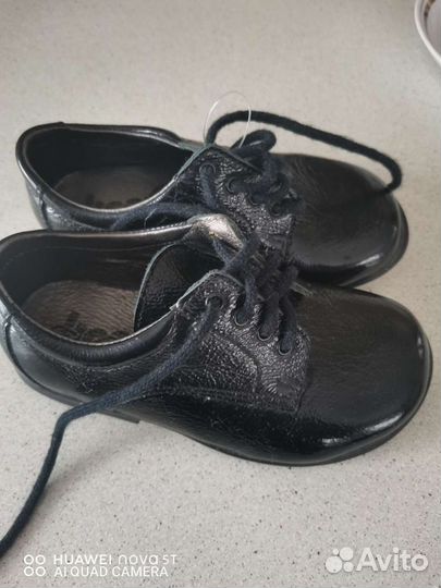 Ботинки детские новые