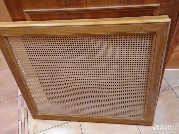 Экран на батарею