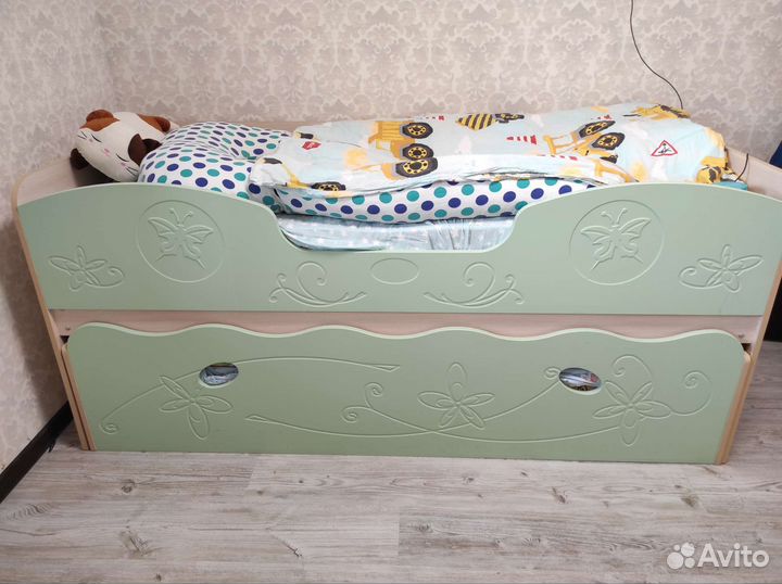 Двухъярусная кровать выдвижная