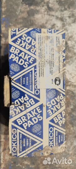 Тормозные колодки передние Toyota Camry 40 tokico