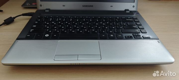 Ноутбук samsung NP355V4C (2012)